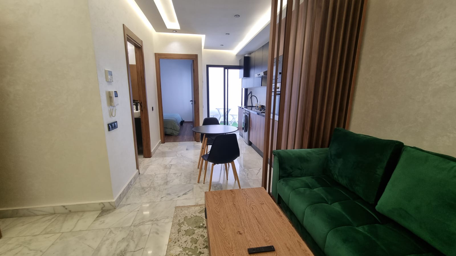 Studio à louer – Quartier Oasis