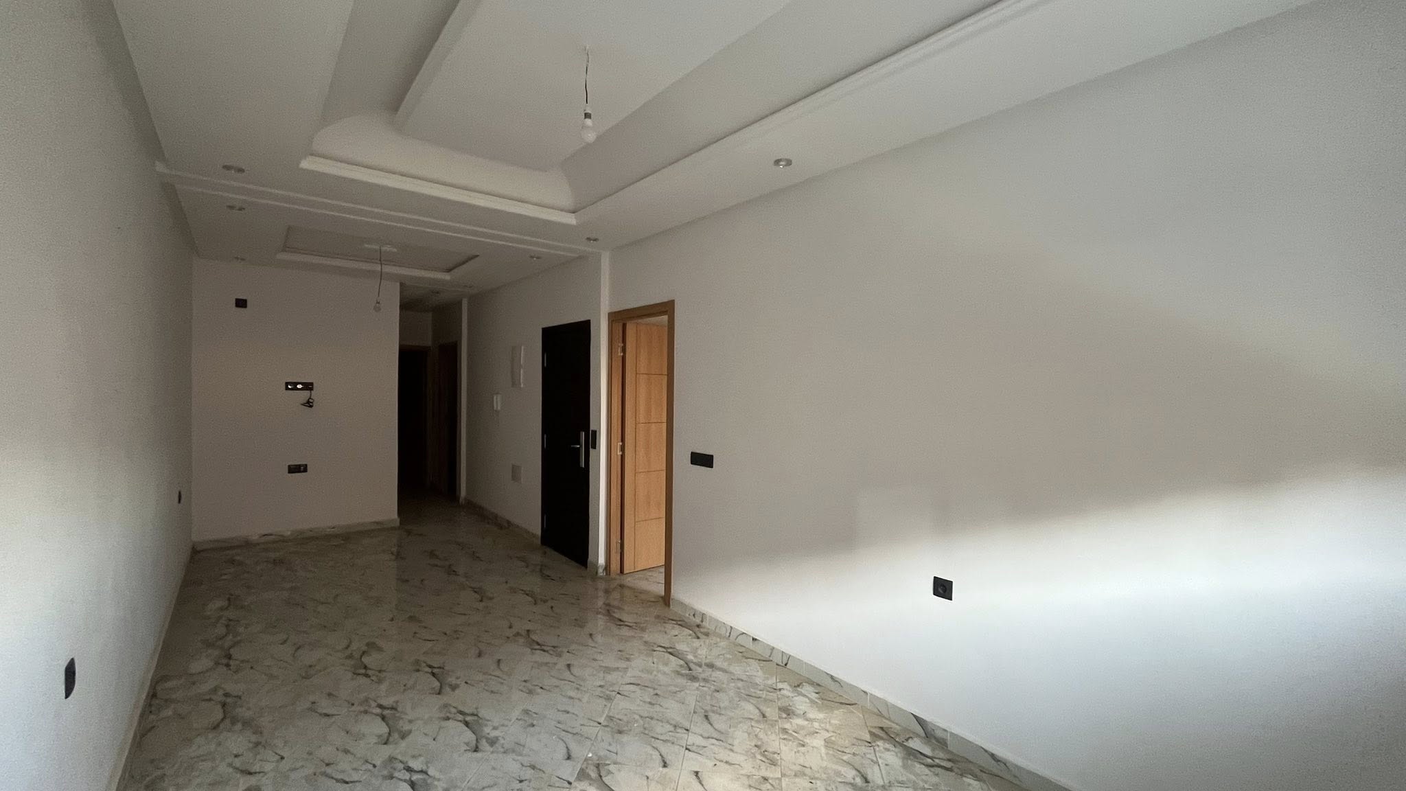 شقة للبيع بحي اليانس المهدية جوج واجهات 