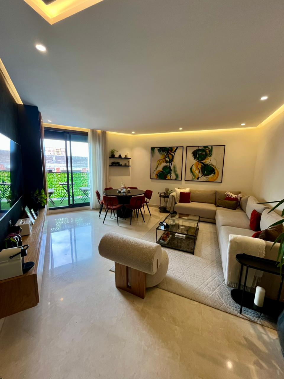 Superbe appart dernier étage à louer VIDE - Nouveau Princesses